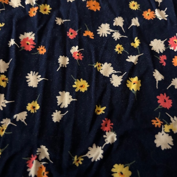 St John’s Bay Floral Skirt - Picture 2 of 5